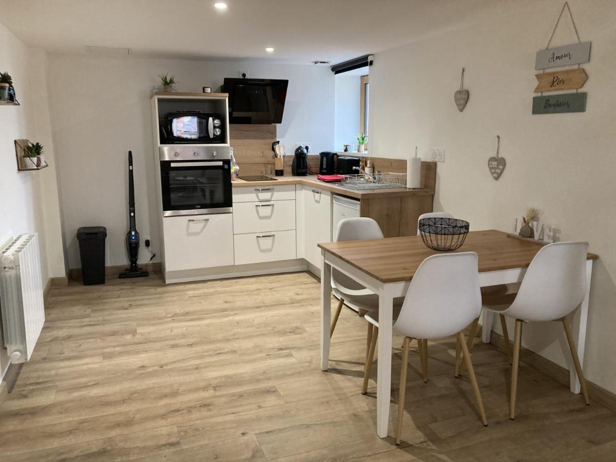 Appartement Au Coeur D'Espalion Le Perchoir Du Lot المظهر الخارجي الصورة